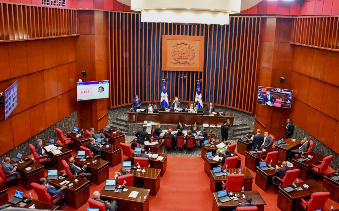 Senado aprueba en primera lectura proyecto de ley Código Penal y envía estudio a comisión especial