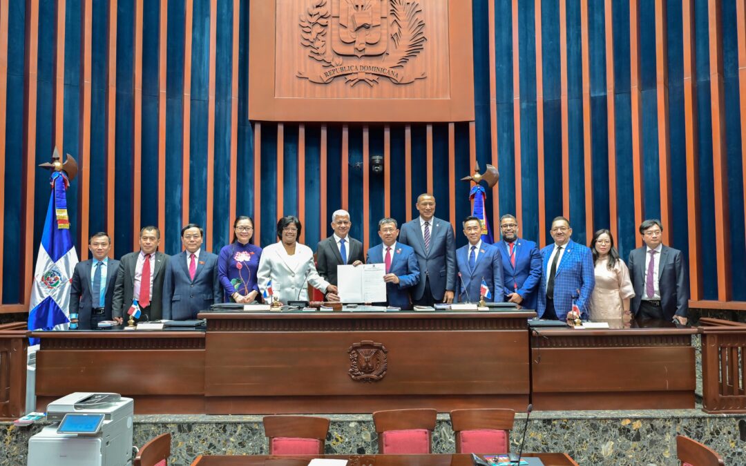 Senado recibe visita de asambleístas de Vietnam; se comprometen a fortalecer relaciones bilaterales
