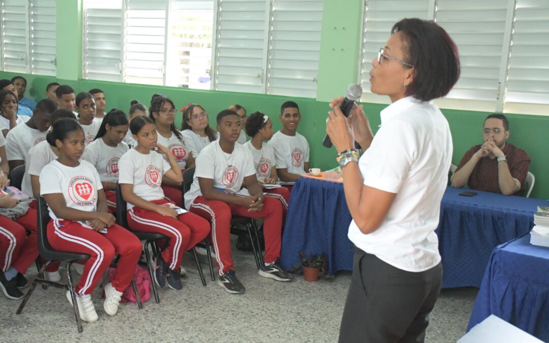 «Programa Senado a la Escuela”, llega al liceo Angélica Massé, Fé y Alegría del Distrito Nacional