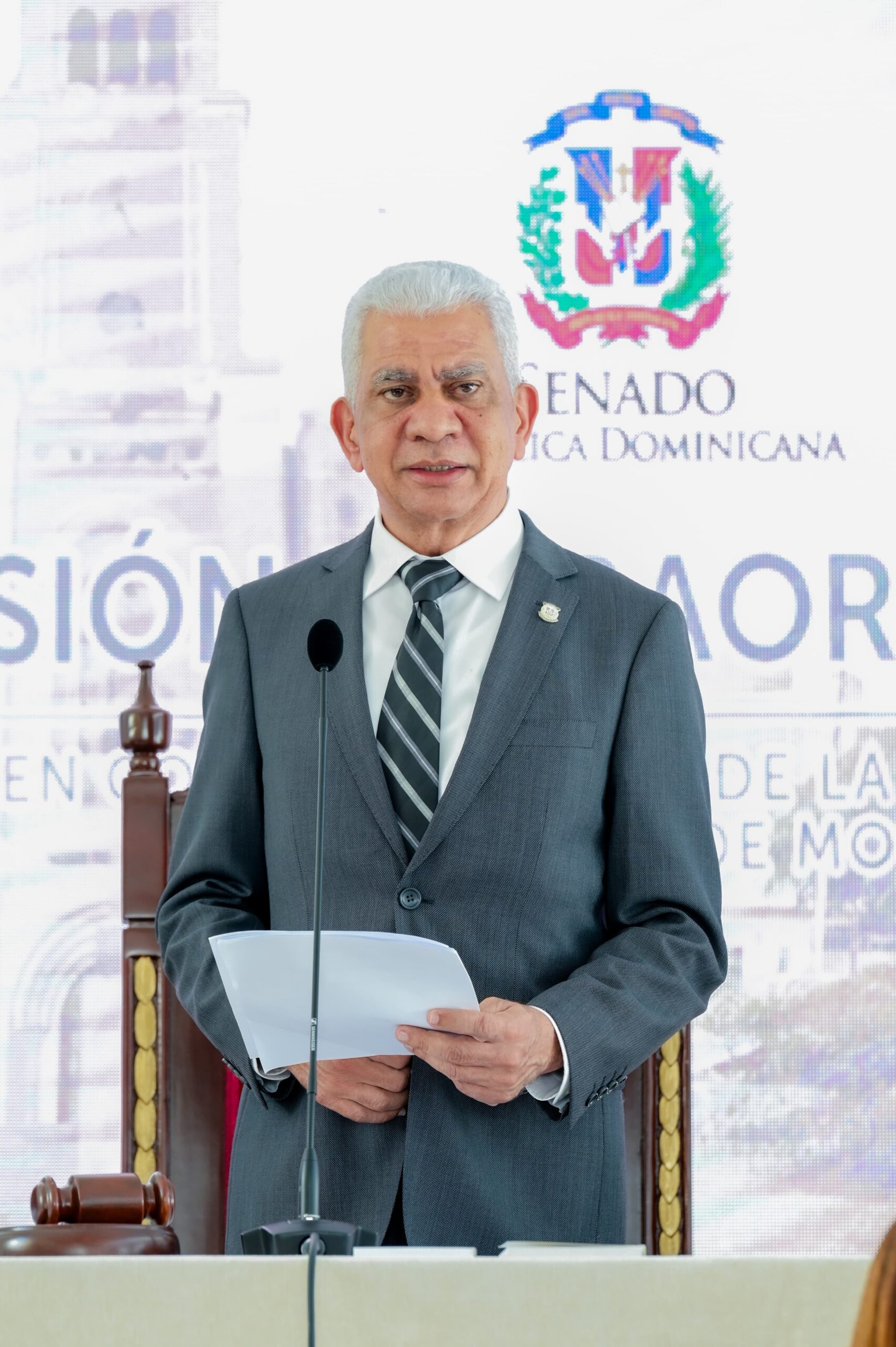 Senado aprueba en sesión extraordinaria en provincia Espaillat, proyecto que modifica Ley 137-03 sobre Trafico Ilícito de Migrantes y Trata de Personas 2 1000031632 scaled