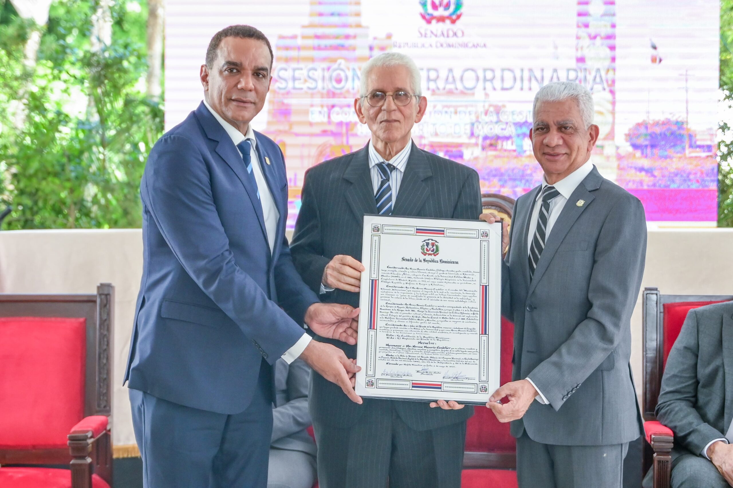 Senado aprueba en sesión extraordinaria en provincia Espaillat, proyecto que modifica Ley 137-03 sobre Trafico Ilícito de Migrantes y Trata de Personas 5 1000031640 scaled