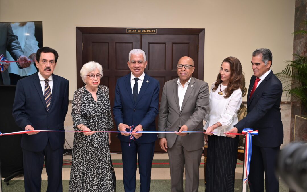 Senado inaugura exposición museográfica para honrar al coronel Rafael Tomás Fernández Domínguez