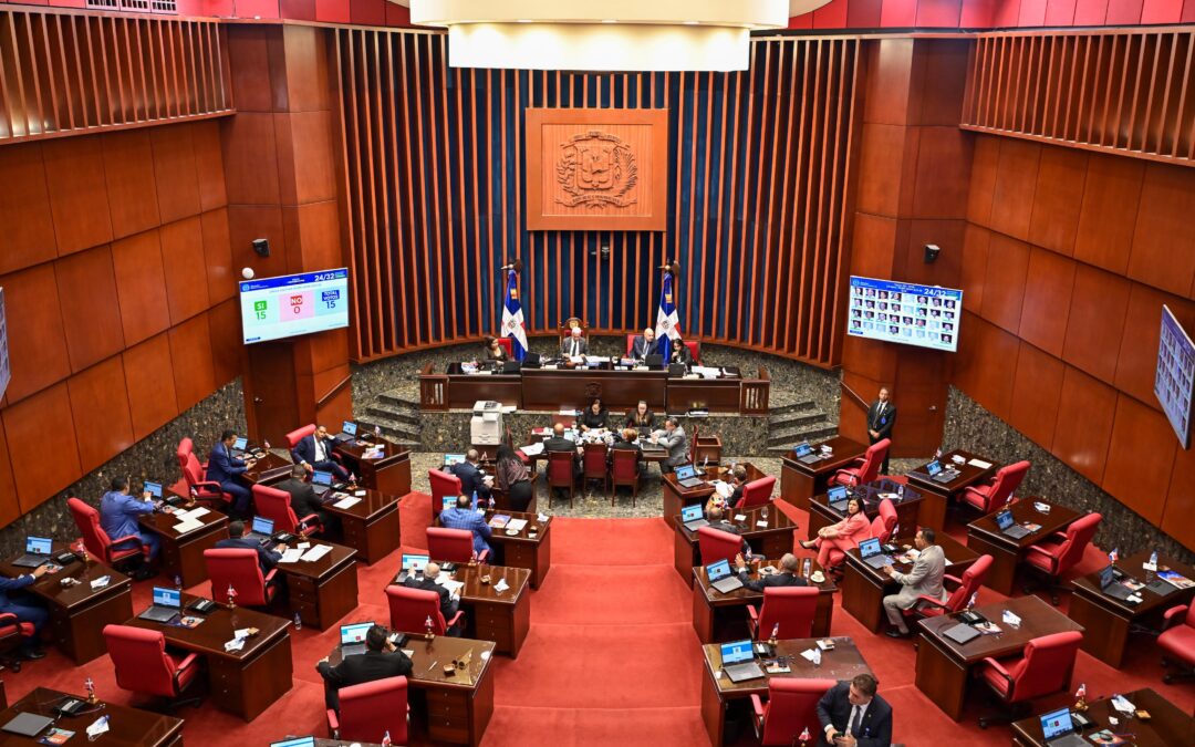 Senado conforma comisión especial para estudio y análisis del proyecto de ley de agua