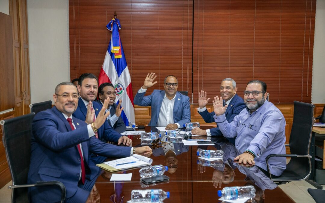 Comisión de Asuntos Agropecuarios acuerda rendir informe favorable a varias iniciativas legislativas