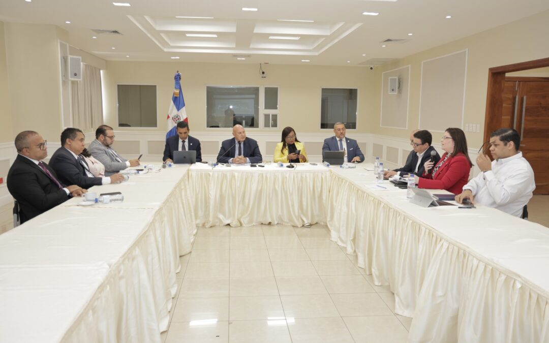 Historial de Noticias 7 Comisión de Hacienda escucha opinión de instituciones en torno al proyecto de ley que regula los juegos de azar