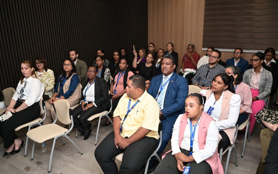 Senado realiza charla “Prevención del Suicidio: Un Compromiso de Todos”