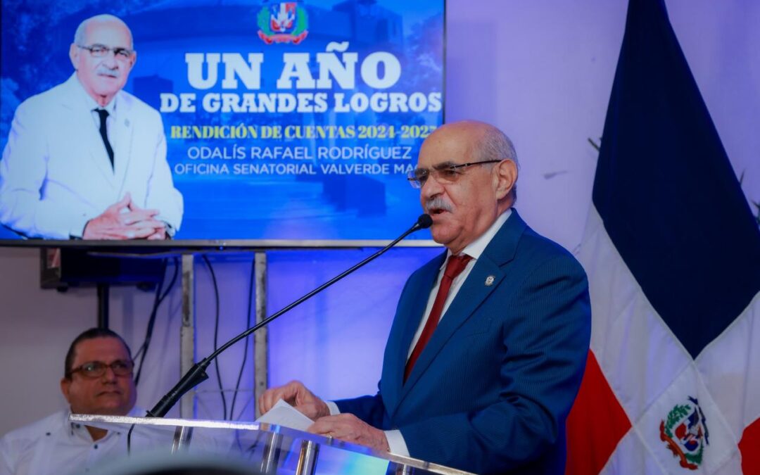 Senador de Valverde realiza rendición de cuentas de su primer año de gestión