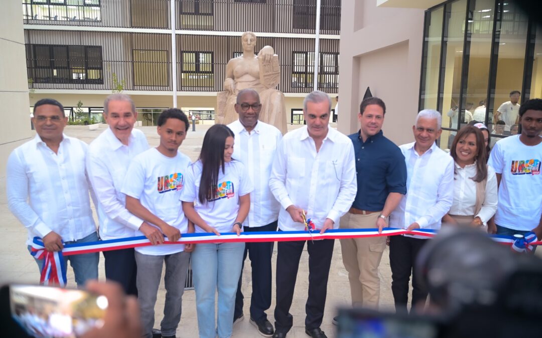 Historial de Noticias 4 Senador Ricardo de los Santos: inauguración de centros UASD e ITLA en Cotuí marcan un hito en la provincia