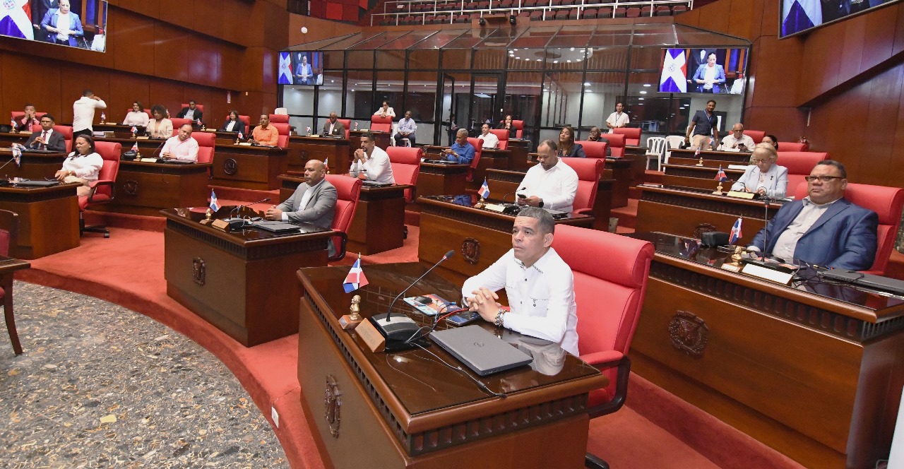 Abogados y comunicadores de la provincia La Altagracia visitan el Senado de la República 1 WhatsApp Image 2025 10 13 at 8.23.32 PM 1