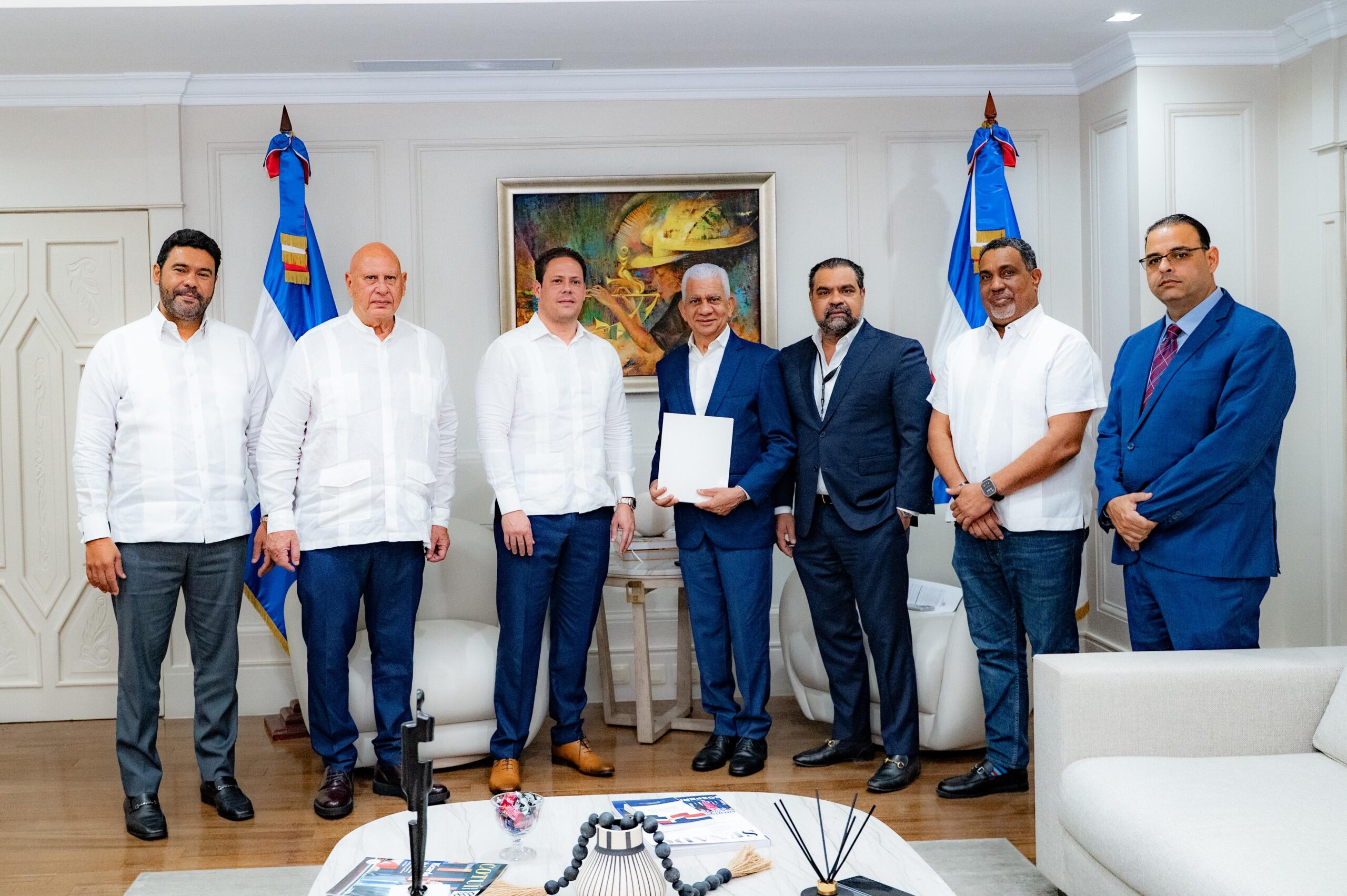 Senado de la República recibe del Poder Ejecutivo, vía el ministro de Vivienda, anteproyecto de modificación Ley 160-21 1 WhatsApp Image 2025 10 15 at 4.28.08 PM 1 scaled