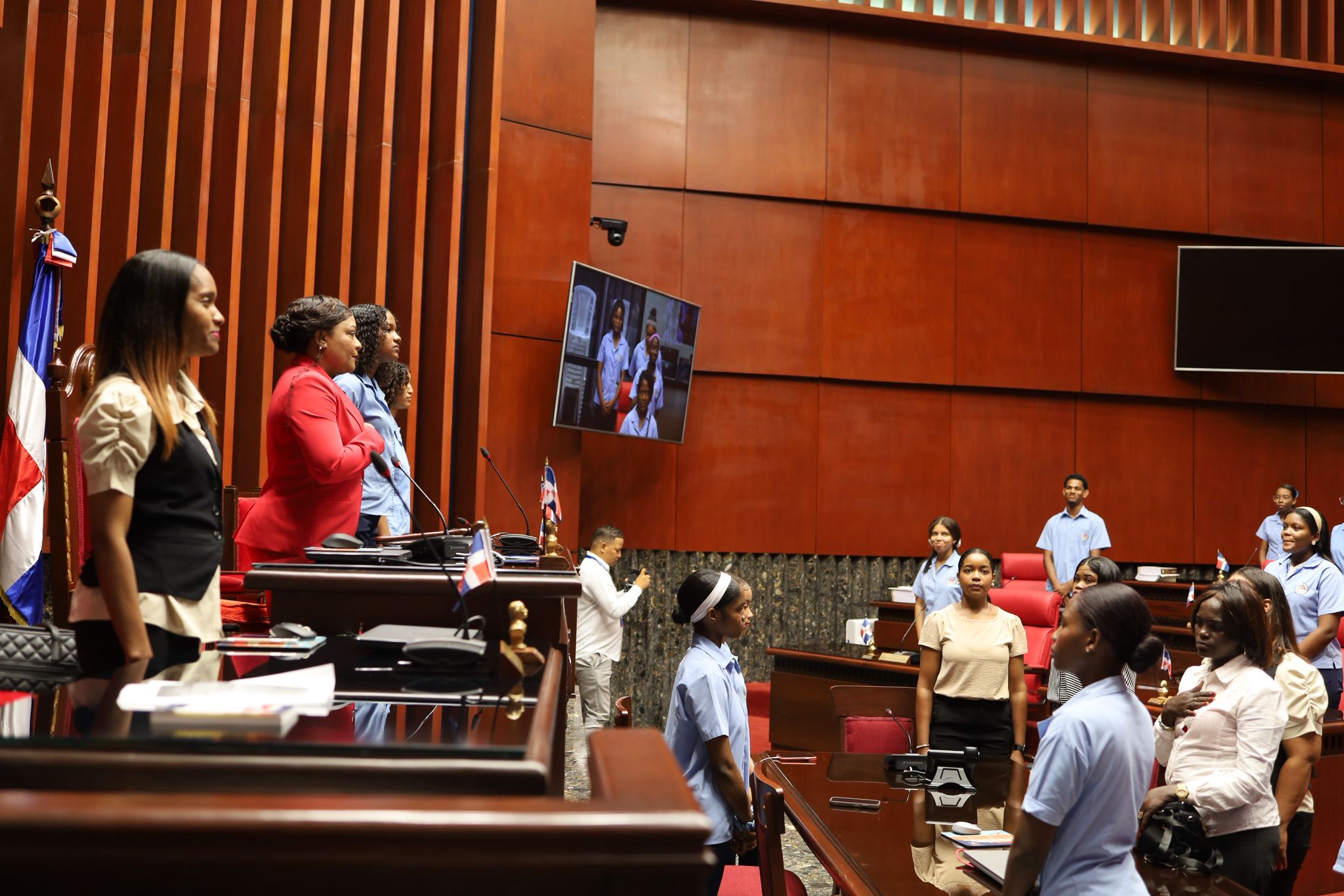 Estudiantes del Instituto Politécnico Pedro Feliciano Martínez visitan el Senado de la República 1 WhatsApp Image 2025 10 17 at 1.05.45 PM 1