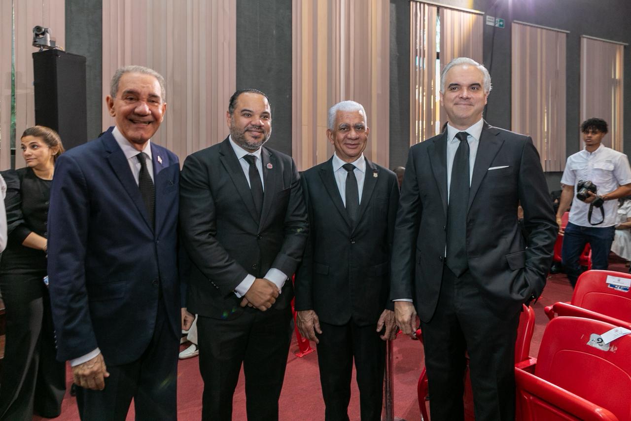 Presidente del Senado participa en acto de conmemoración por el 181 aniversario de la Constitución Dominicana 1 Imagen de WhatsApp 2025 11 12 a las 09.56.01 a0cab2f4