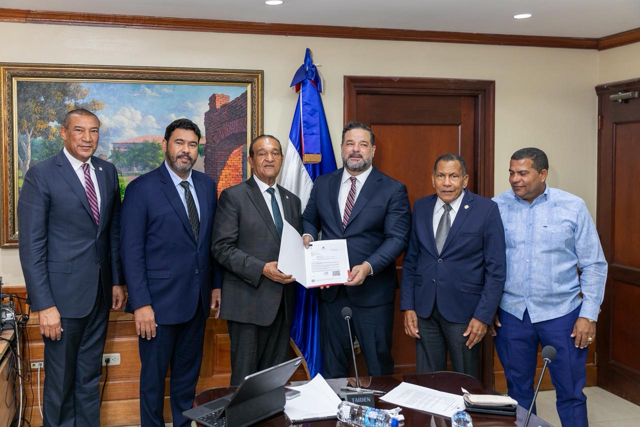 Imagen de WhatsApp 2025 11 13 a las 14.38.36 9b1ec0a3