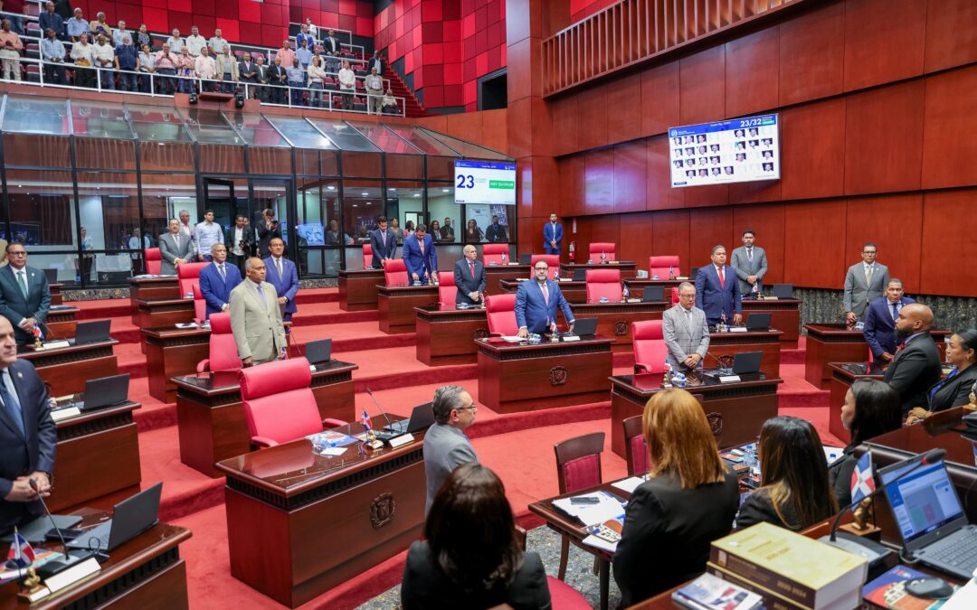 Senado aprueba ley para el pago de deuda por obras previas a Ley de Compras
