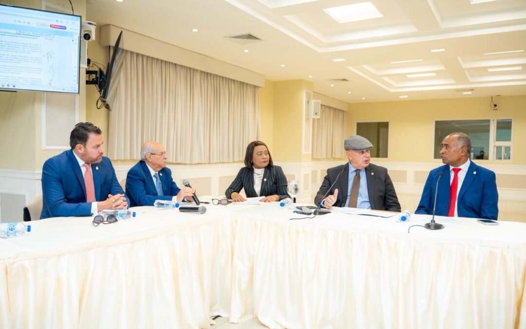 Comisión Especial iniciará proceso de consultas en torno a proyecto que busca modificar Ley de Partidos Políticos