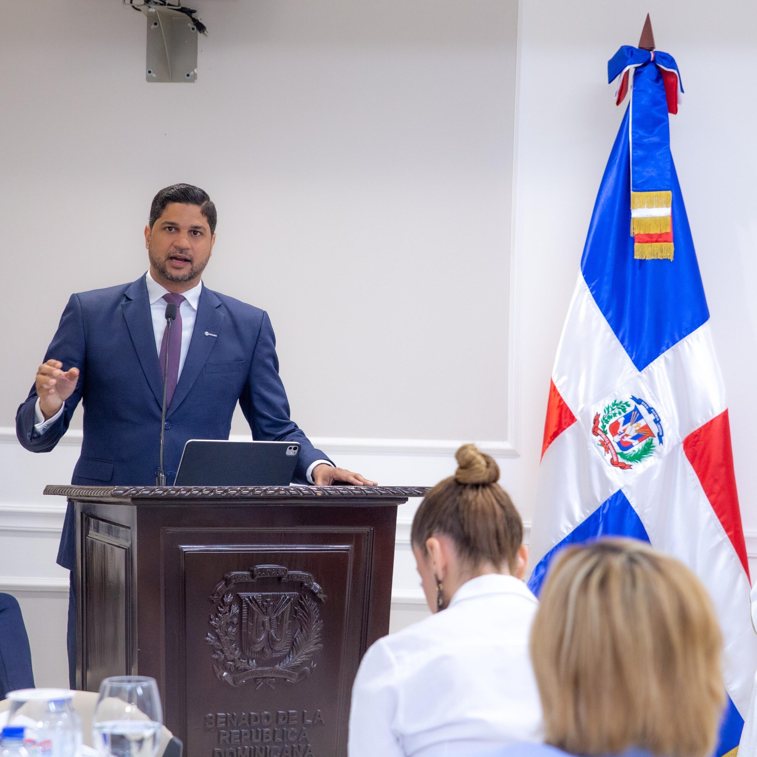 Senado dominicano y ParlAmericas se reúnen para promover la equidad de género 1 WhatsApp Image 2026 04 10 at 4.46.25 PM 1 scaled