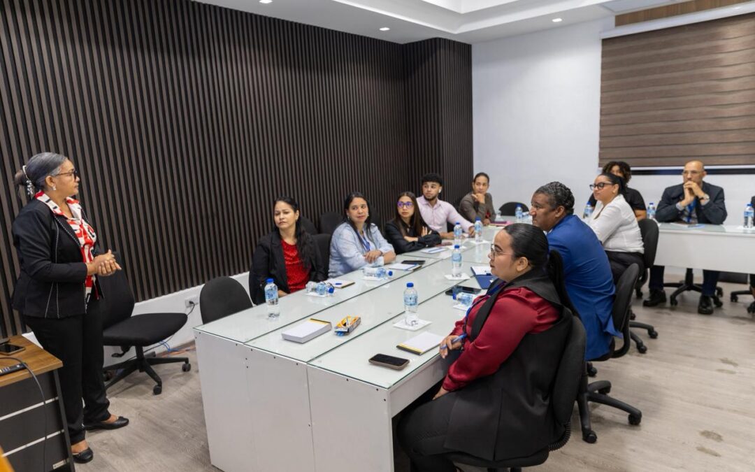 Senado realiza taller sobre técnicas de dinámica de grupo