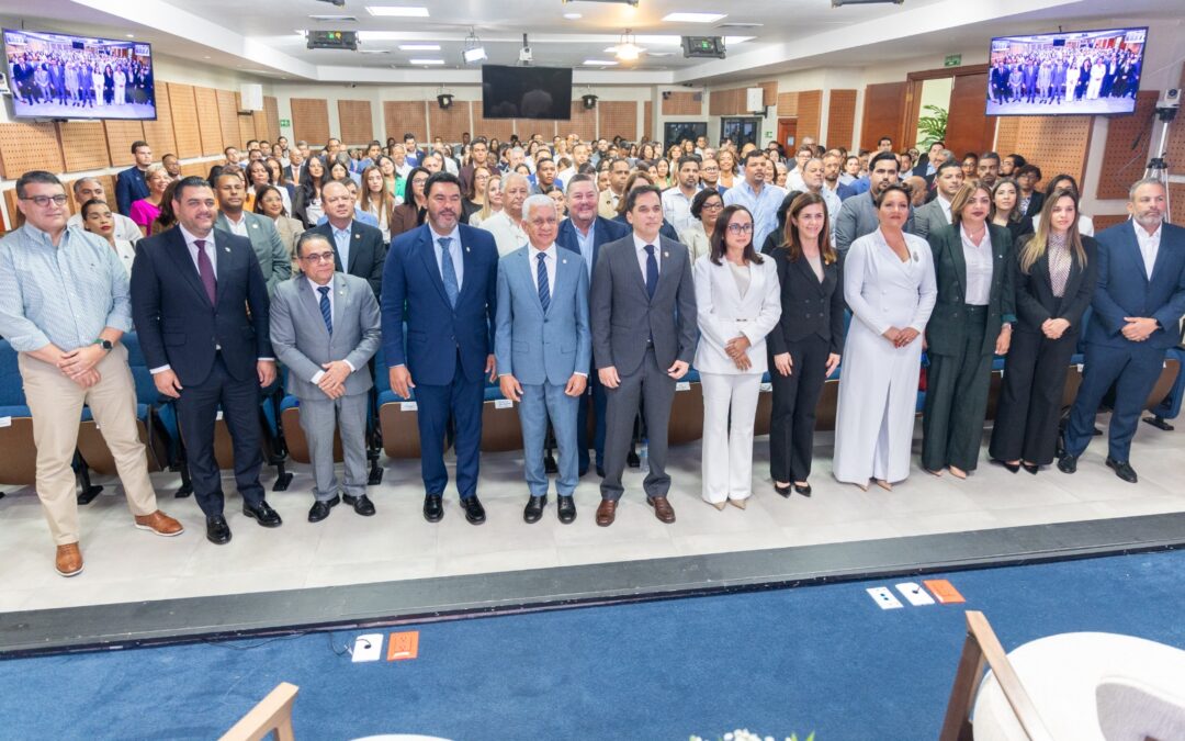 Senado realiza conversatorio sobre ley que regula la intermediación y la publicidad inmobiliaria