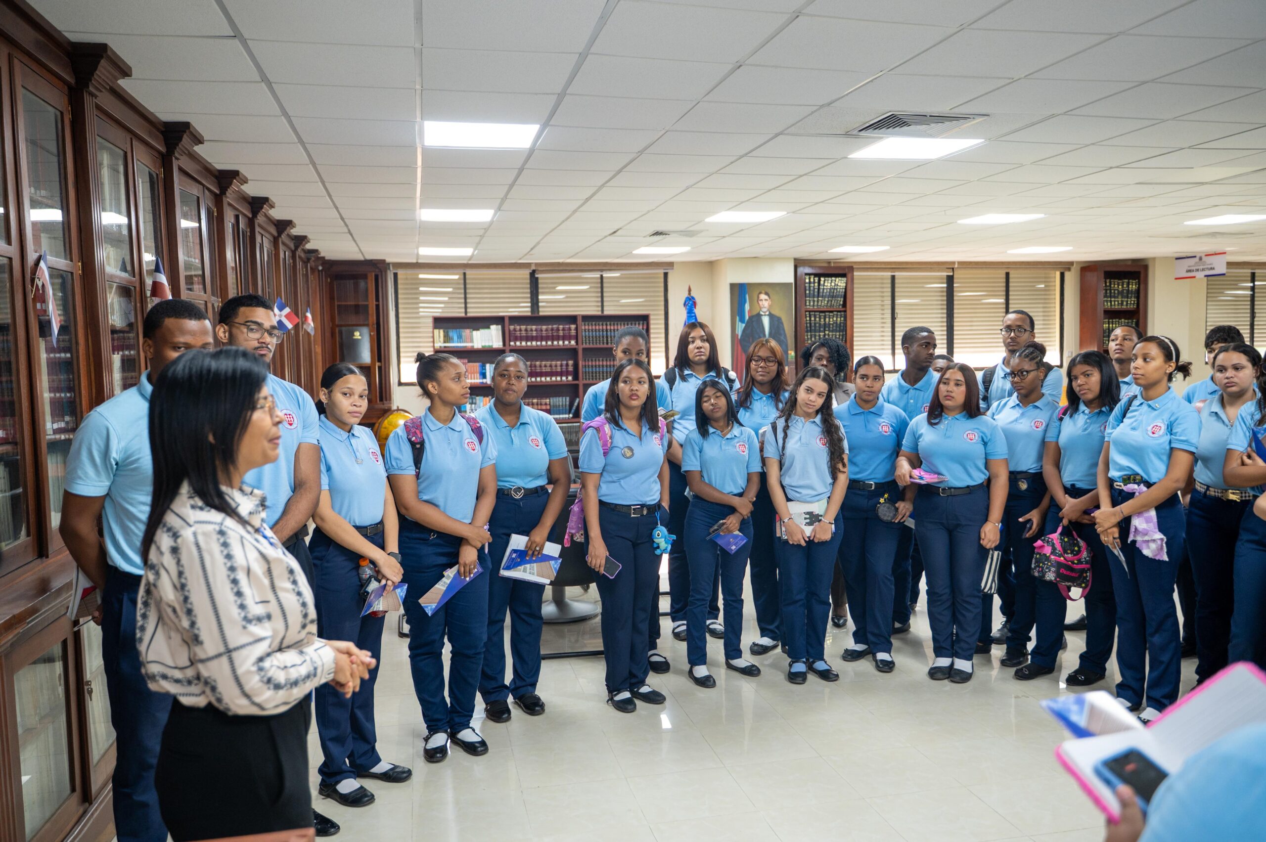 Senado abre sus puertas a estudiantes de secundaria del Liceo Angélica Massé Fé y Alegría 1 WhatsApp Image 2026 05 12 at 1.56.57 PM 1 scaled