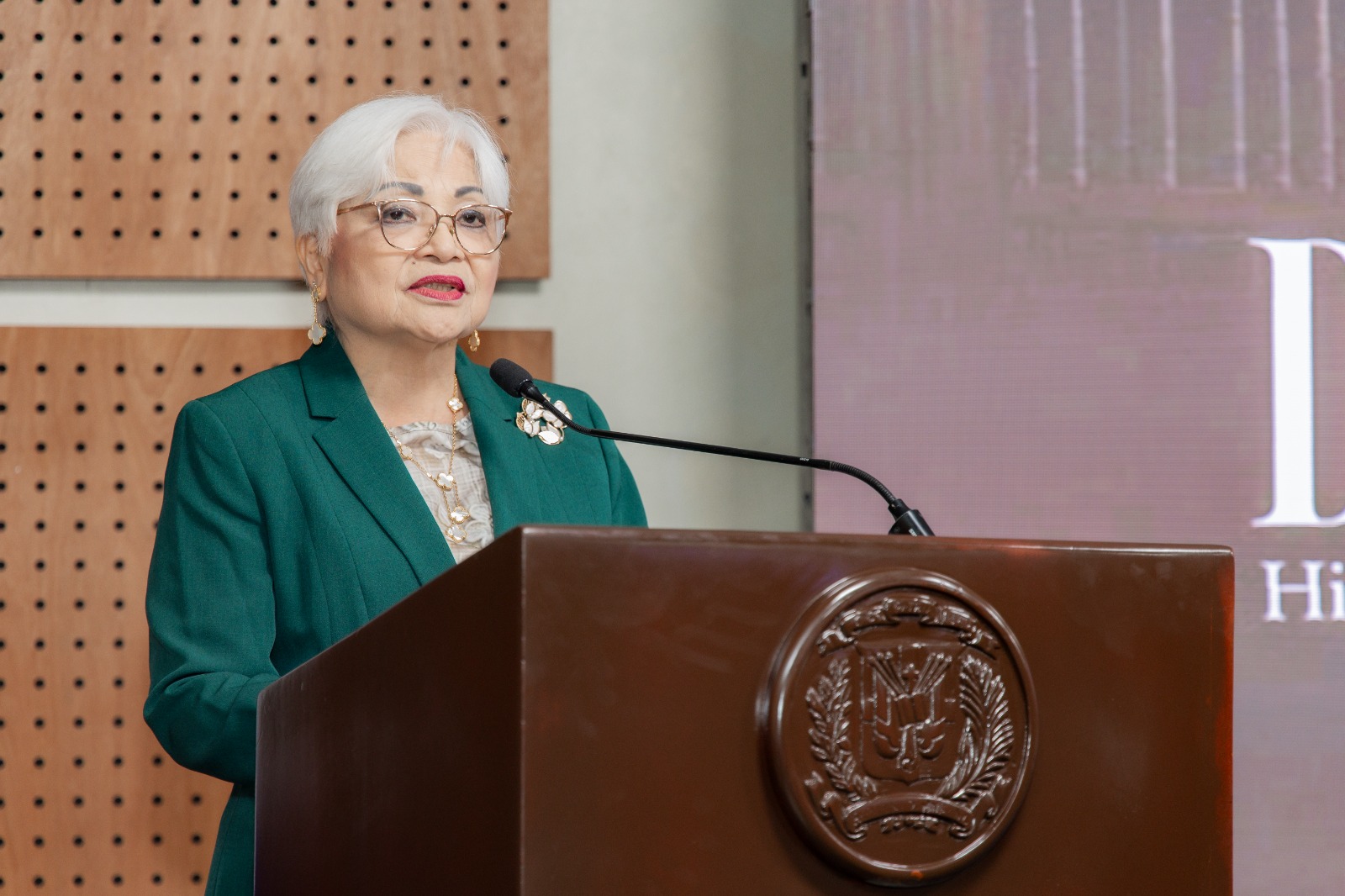 Senado rinde tributo a las sufragistas dominicanas con la charla “Las Sufragistas Dominicanas: Legado y Memoria” 3 WhatsApp Image 2026 05 22 at 7.58.58 AM 8