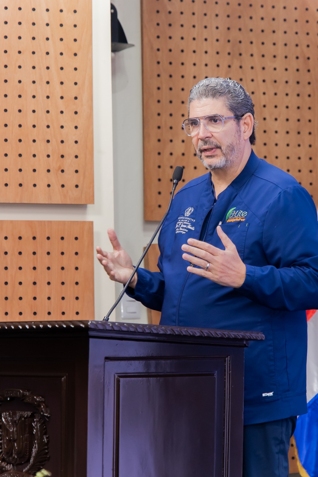 Senado realiza charla “Ser Madre en el Posmodernismo: desafíos de la maternidad actual” 2 WhatsApp Image 2026 05 29 at 10.07.08 AM 1