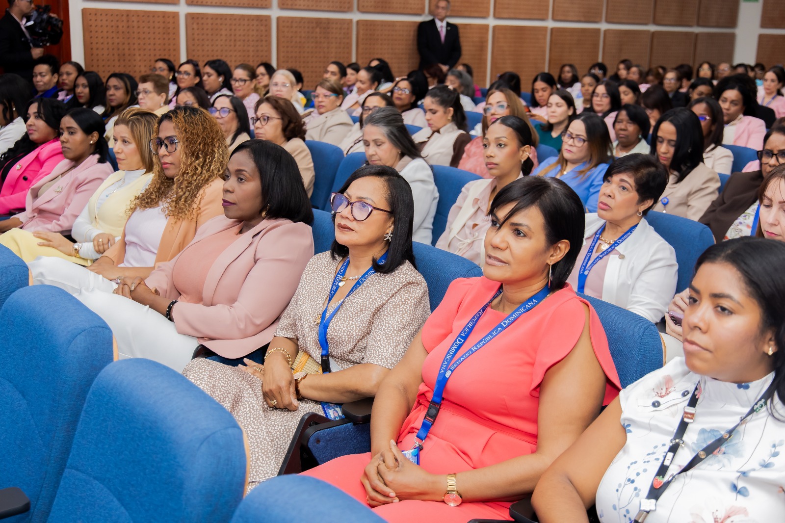 Senado realiza charla “Ser Madre en el Posmodernismo: desafíos de la maternidad actual” 3 WhatsApp Image 2026 05 29 at 10.09.43 AM 1