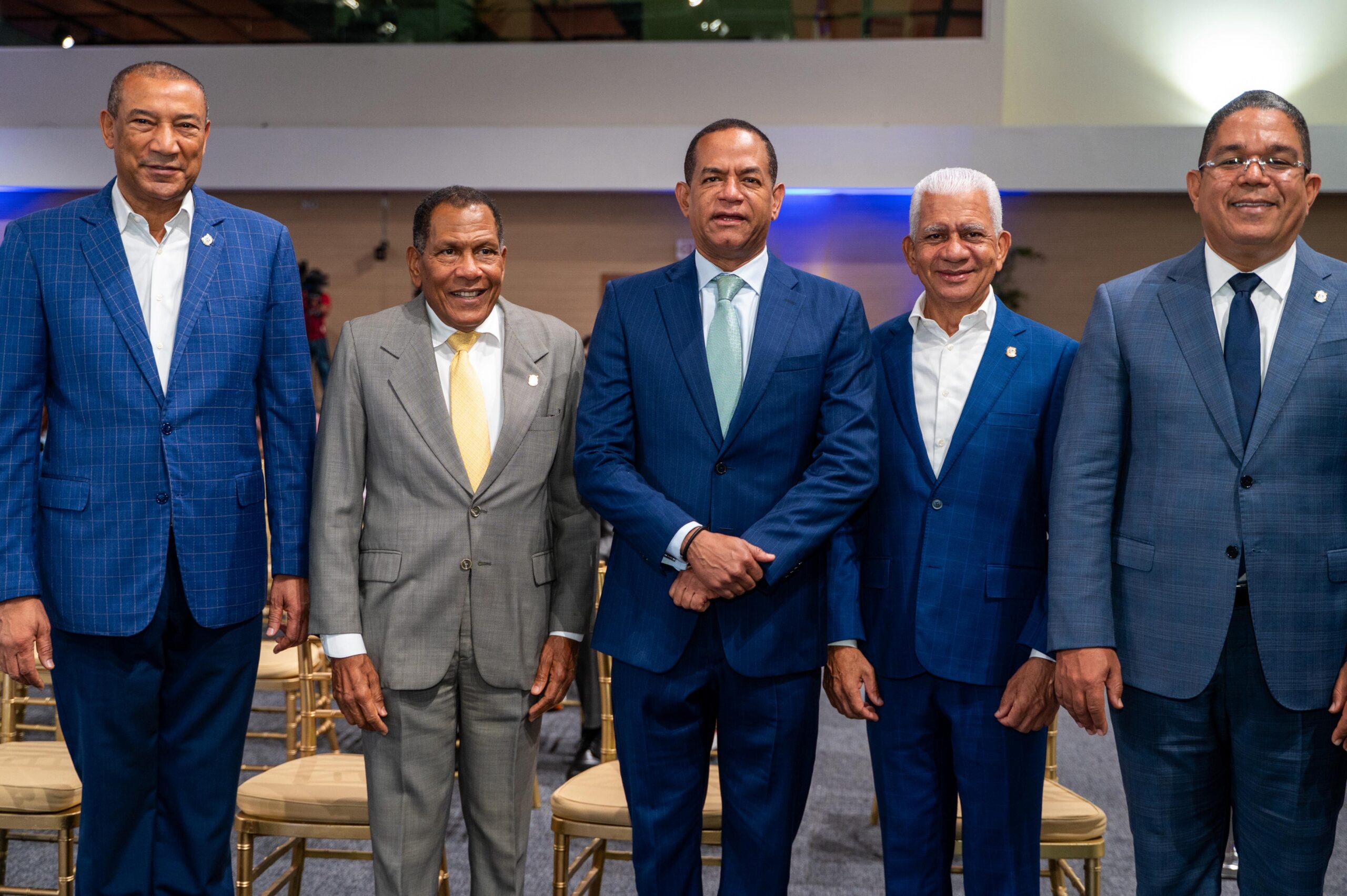 Presidente del Senado participa en lanzamiento proyecto piloto "Solución de Seguro Paramétrico para Poblaciones Vulnerables de RD” 1 WhatsApp Image 2026 06 09 at 3.50.00 PM scaled