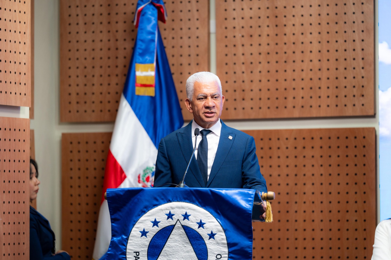 Presidente del Senado, Ricardo de los Santos, destaca importancia de la estabilidad macroeconómica y la integración financiera regional 1 WhatsApp Image 2026 06 18 at 10.28.04 AM