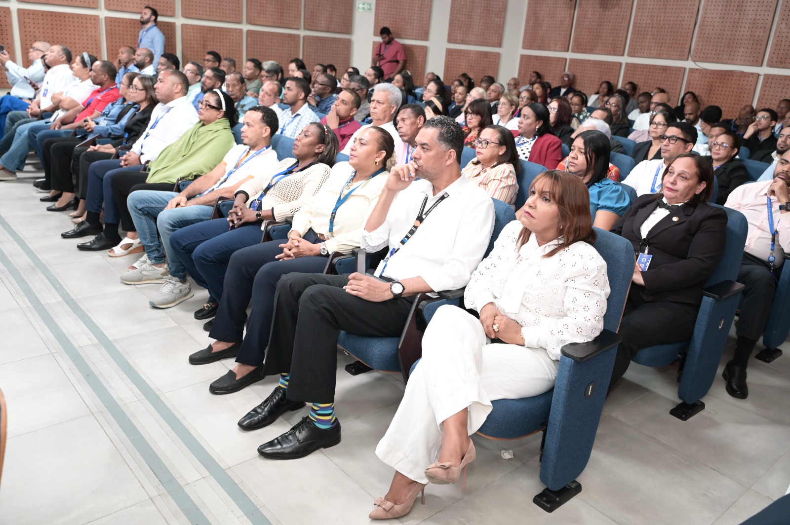 Senado realiza charla sobre cultura corporativa 3 WhatsApp Image 2026 06 18 at 3.37.45 PM