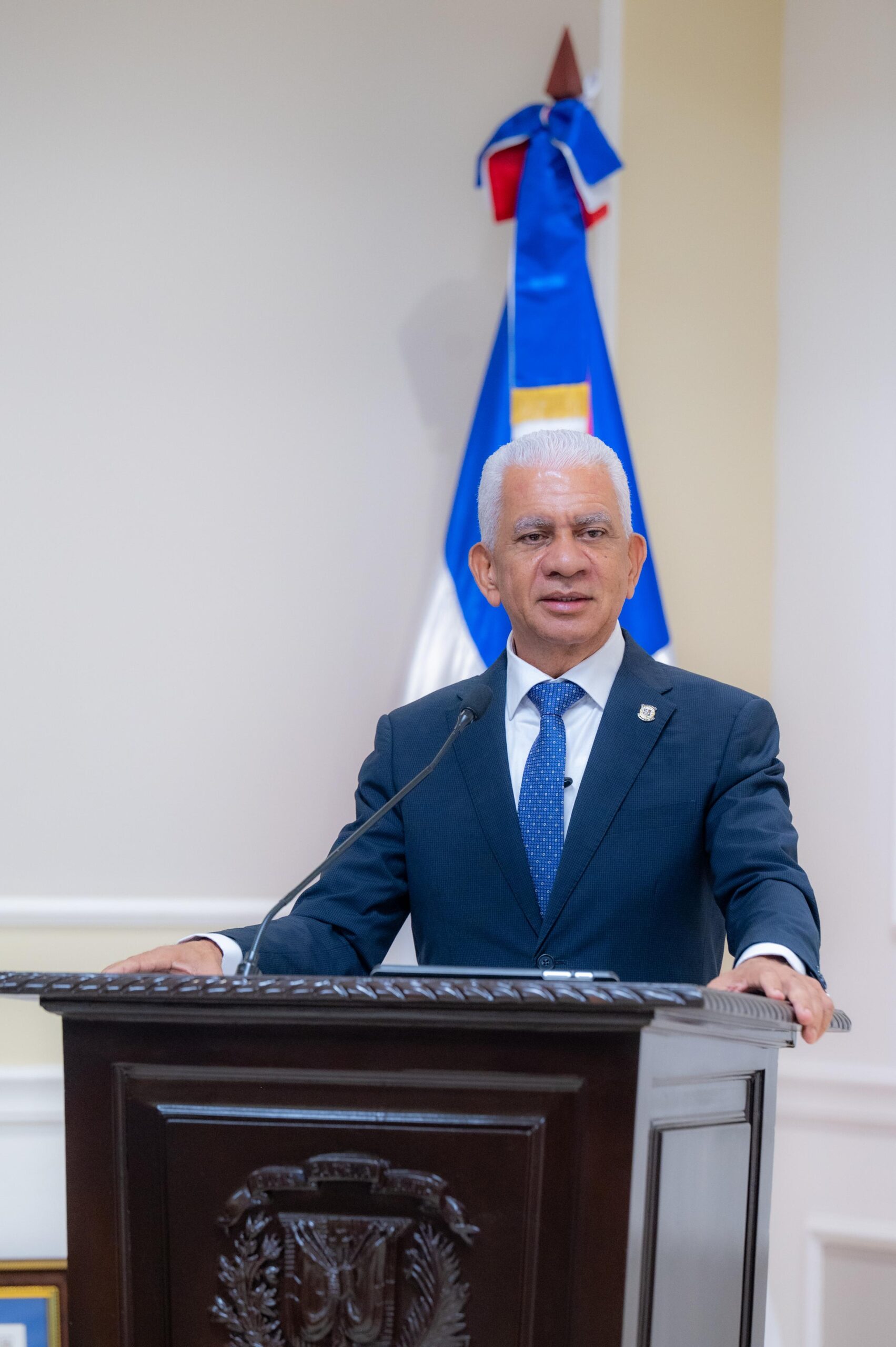 Senado reconoce a Jaime Francisco Sued Pichardo por su trayectoria empresarial y aportes al desarrollo de la industria farmacéutica 1 WhatsApp Image 2026 07 21 at 1.44.51 PM scaled
